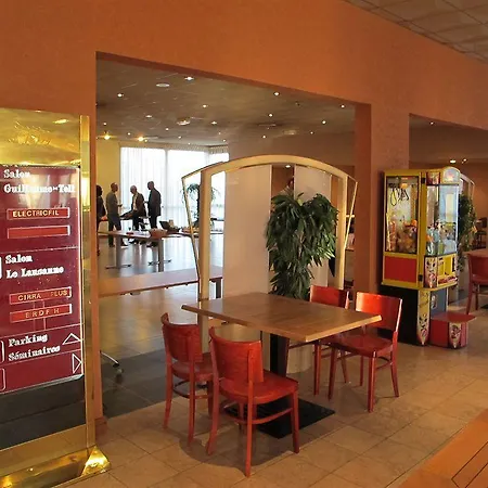 فندق Logis Lyon Est Porte De L'ain