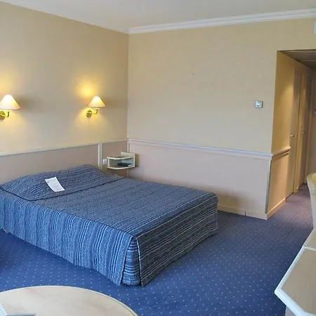 Logis Lyon Est Porte De L'ain Saint-Maurice-de-Beynost