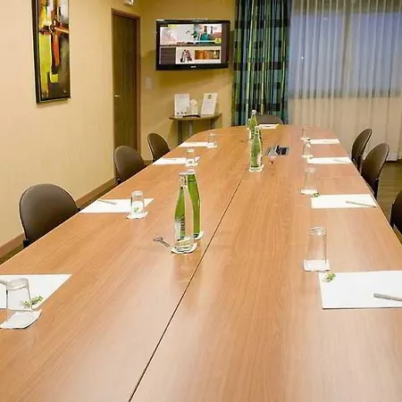 Logis Lyon Est Porte De L'ain Hotel Saint-Maurice-de-Beynost