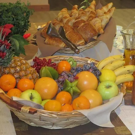 فندق Logis Lyon Est Porte De L'ain Saint-Maurice-de-Beynost