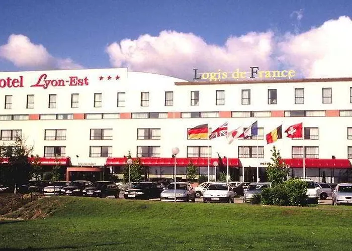 Logis Lyon Est Porte De L'ain Hotell Saint-Maurice-de-Beynost