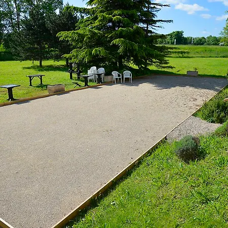 Logis Lyon Est Porte De L'ain 4*