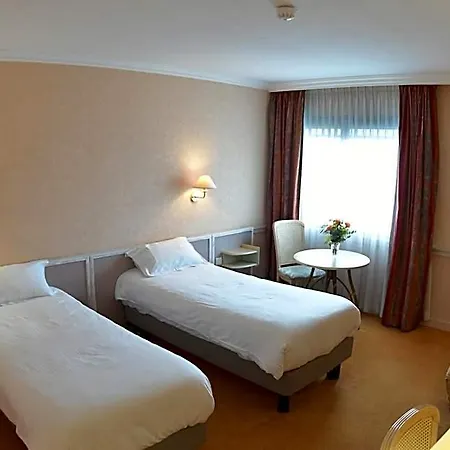 Logis Lyon Est Porte De L'ain