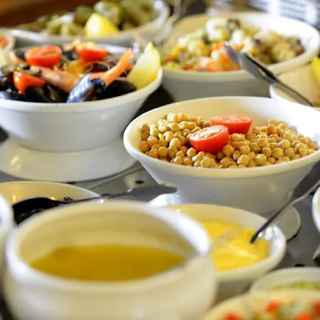 Logis Lyon Est Porte De L'ain Hotel