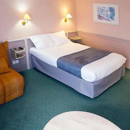 Logis Lyon Est Porte De L'ain 4* Saint-Maurice-de-Beynost